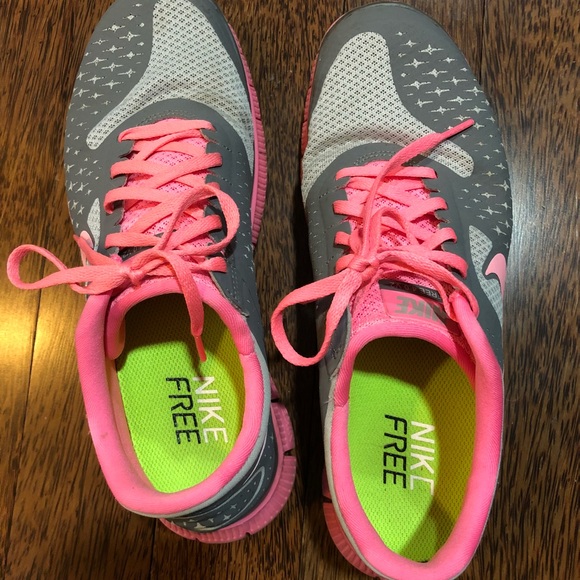 Nike FREE 4.0 V2 - light gray and pink - Picture 5 of 7